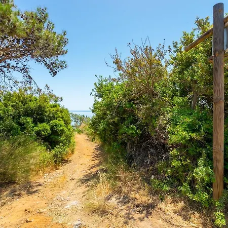 Smaragdi Beachfront וילה *