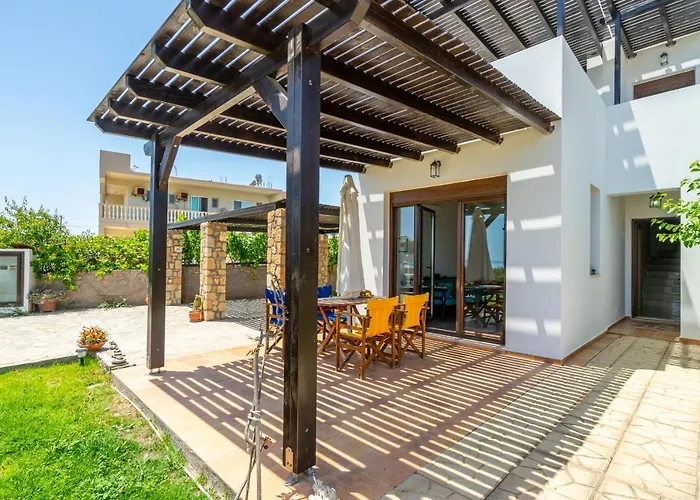 Smaragdi Beachfront Asklipiḯon